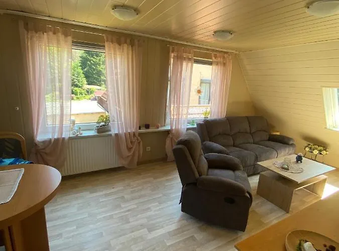 公寓 Meilerplatz - Familienfreundliche Fuer Max. 4 Personen In Am Harz 巴特劳特堡